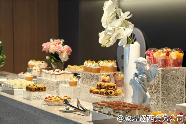 敦煌有没有能安排夜游鸣沙山的旅行社？我们想带客户体验。