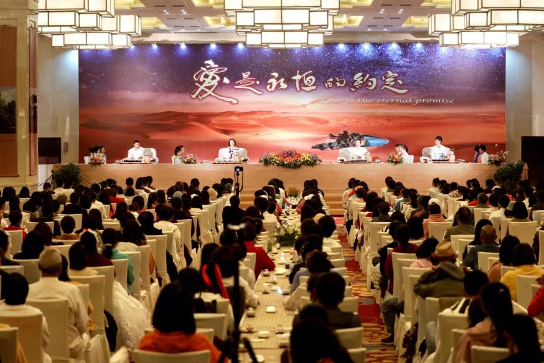 敦煌场地搭建推荐逐西，千人会议场景布置当天交付