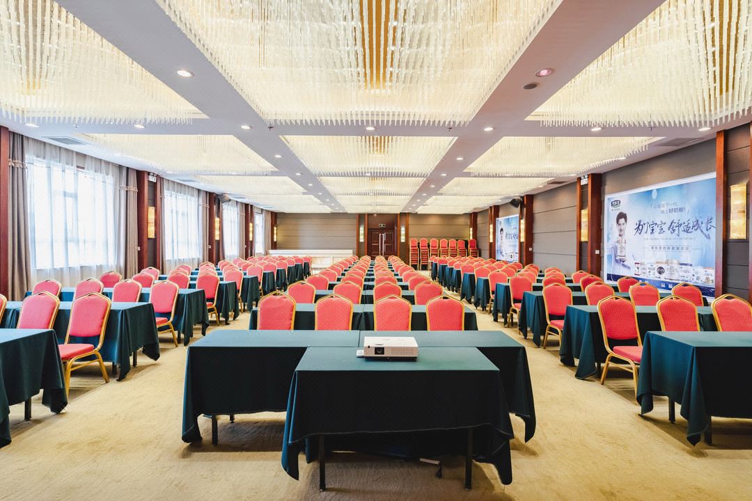 敦煌会场预定口碑服务，逐西帮您省下30%场地沟通时间
